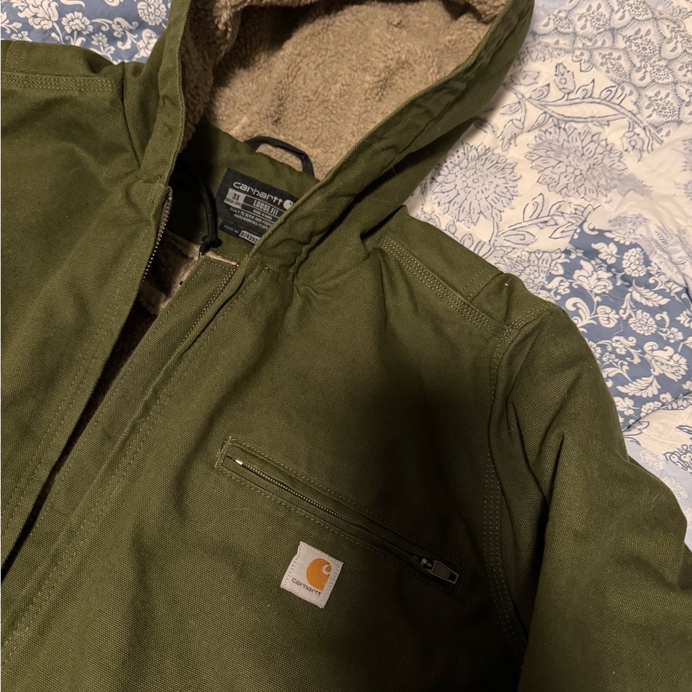 Carhartt Women's Loose Fit Washed Duck Jacket - Sherpa Lined - Picture 8 of 8